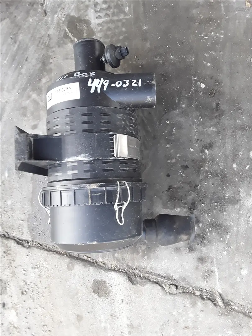 USED AIR CLEANER G image 1