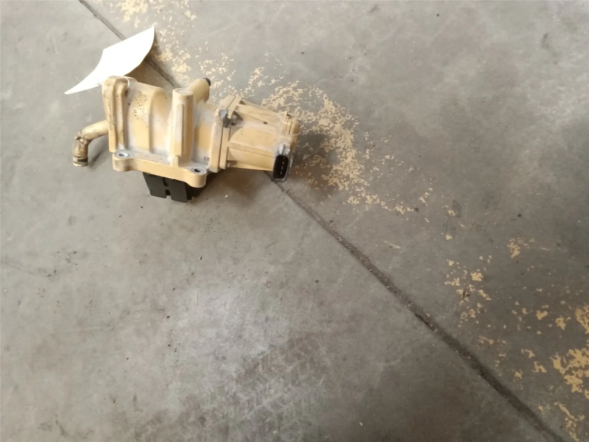 USED VALVE AS image 1