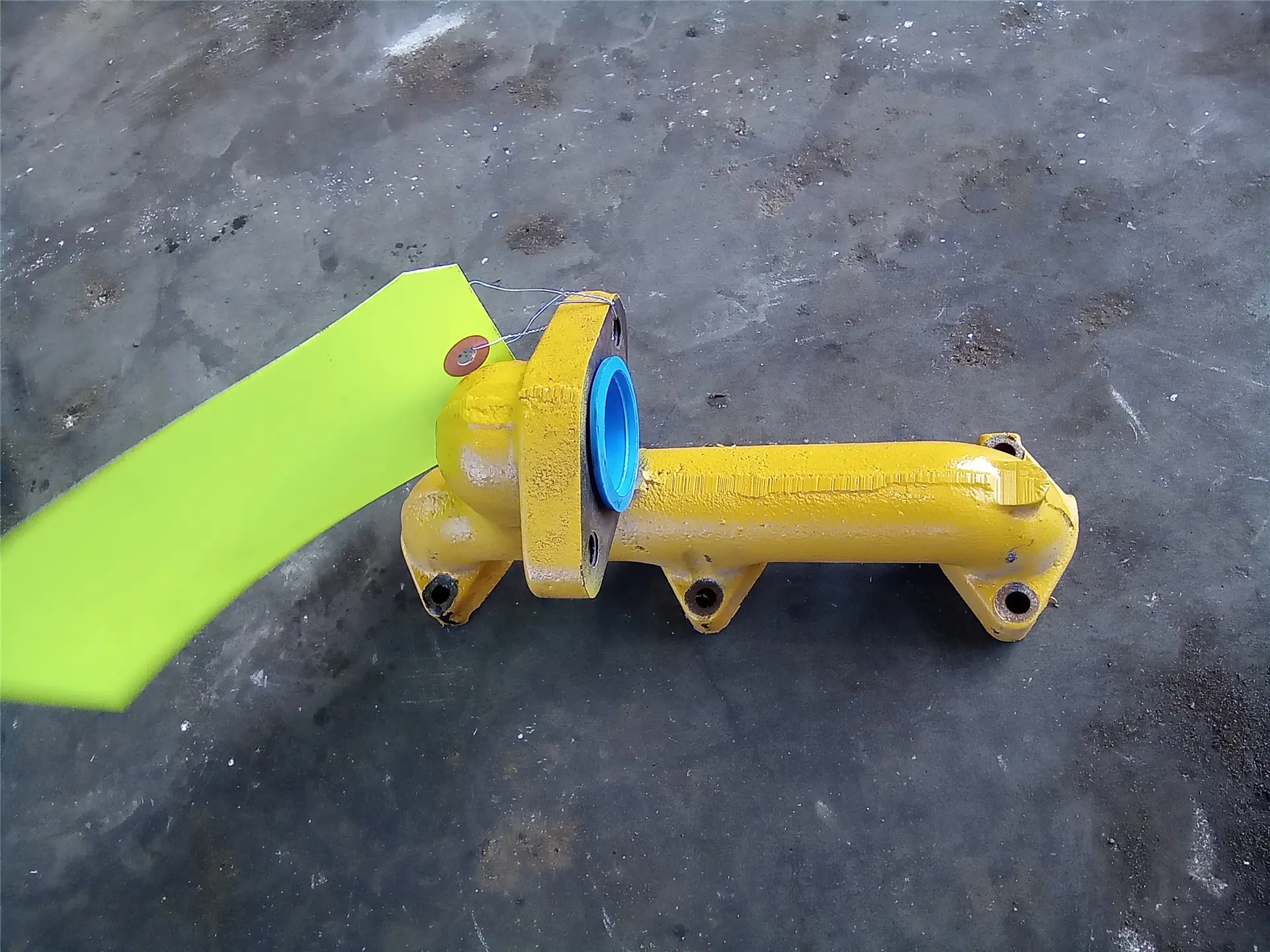USED MANIFOLD image 1