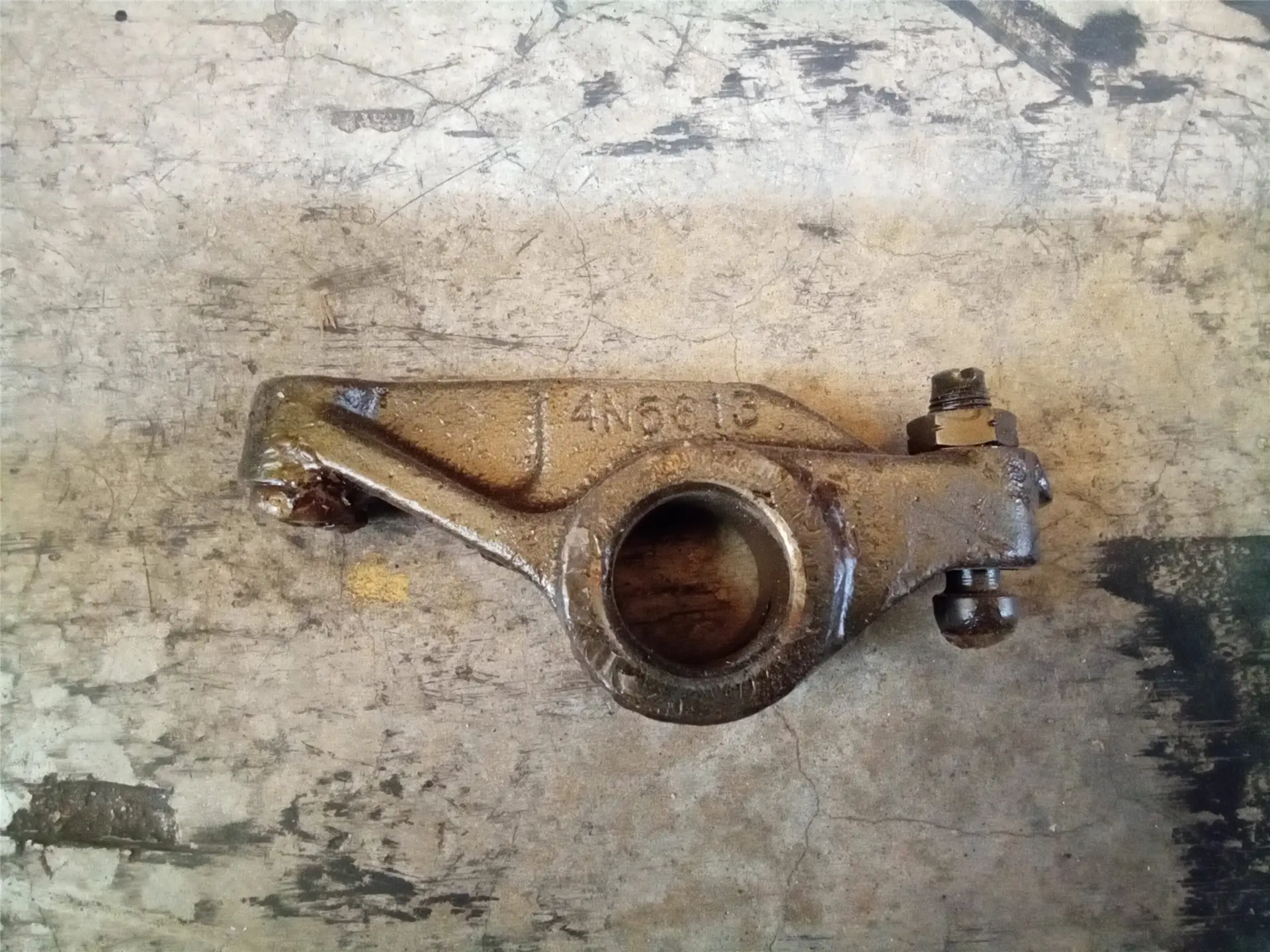 USED ROCKER ARM image 1