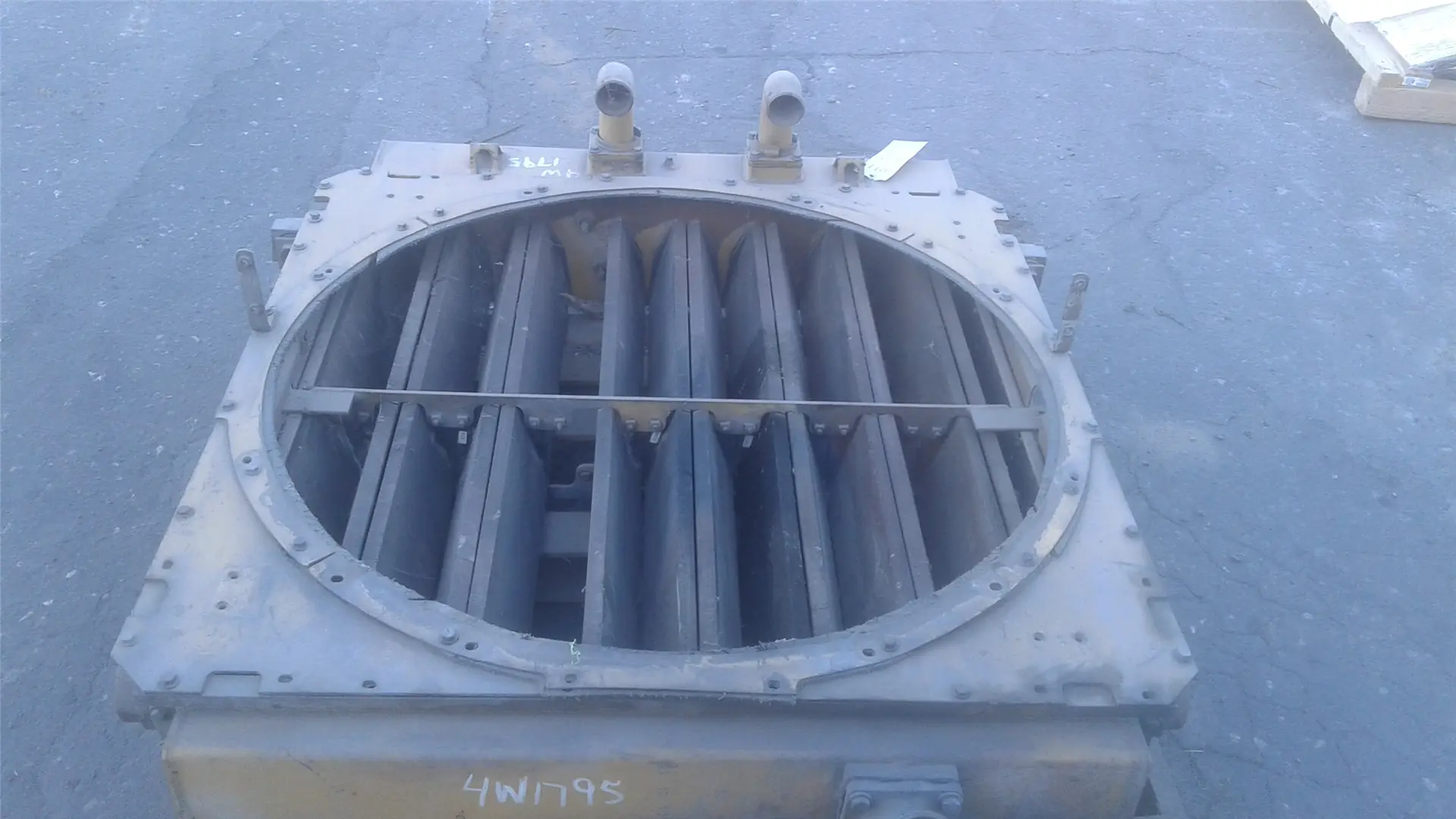 USED RADIATOR GRP image 1
