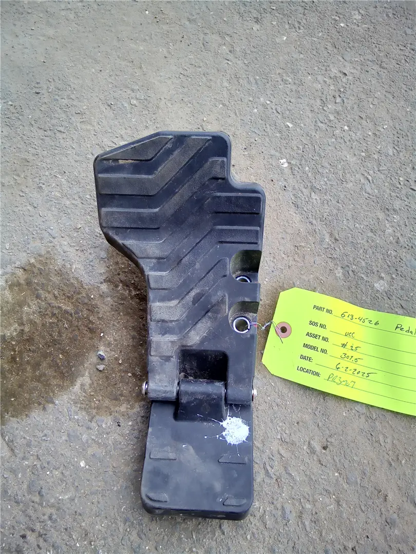 USED LH PEDAL image 1