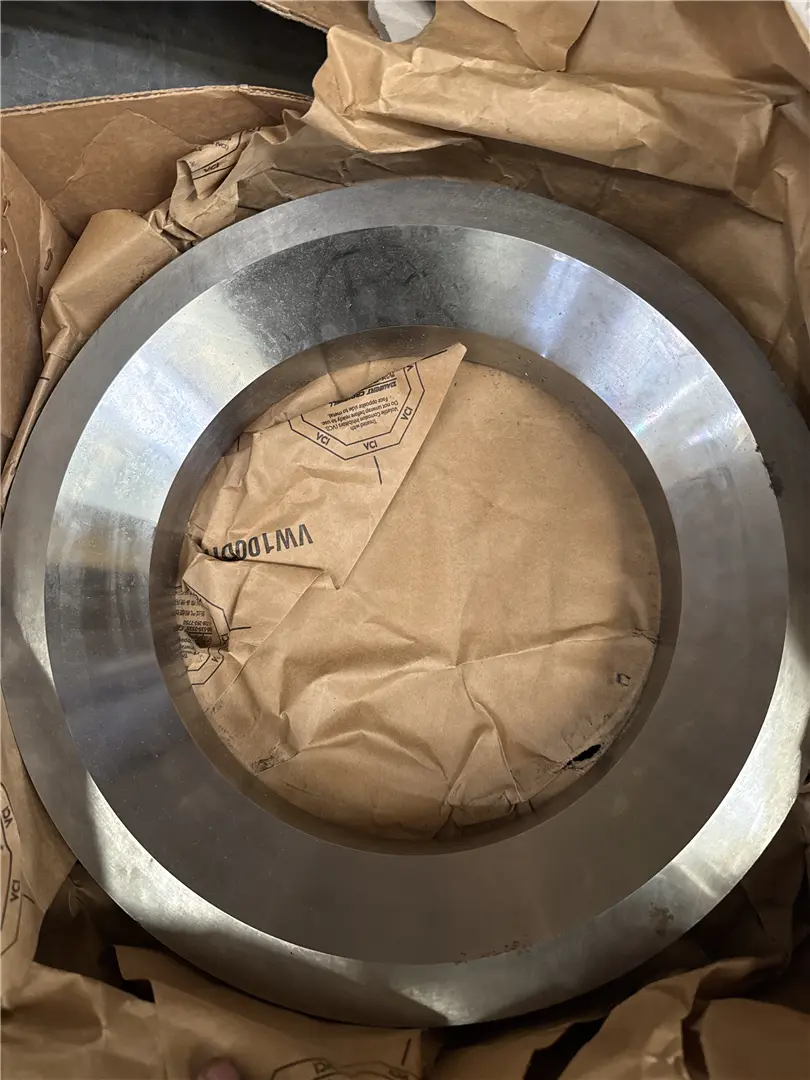 USED RETAINER image 1