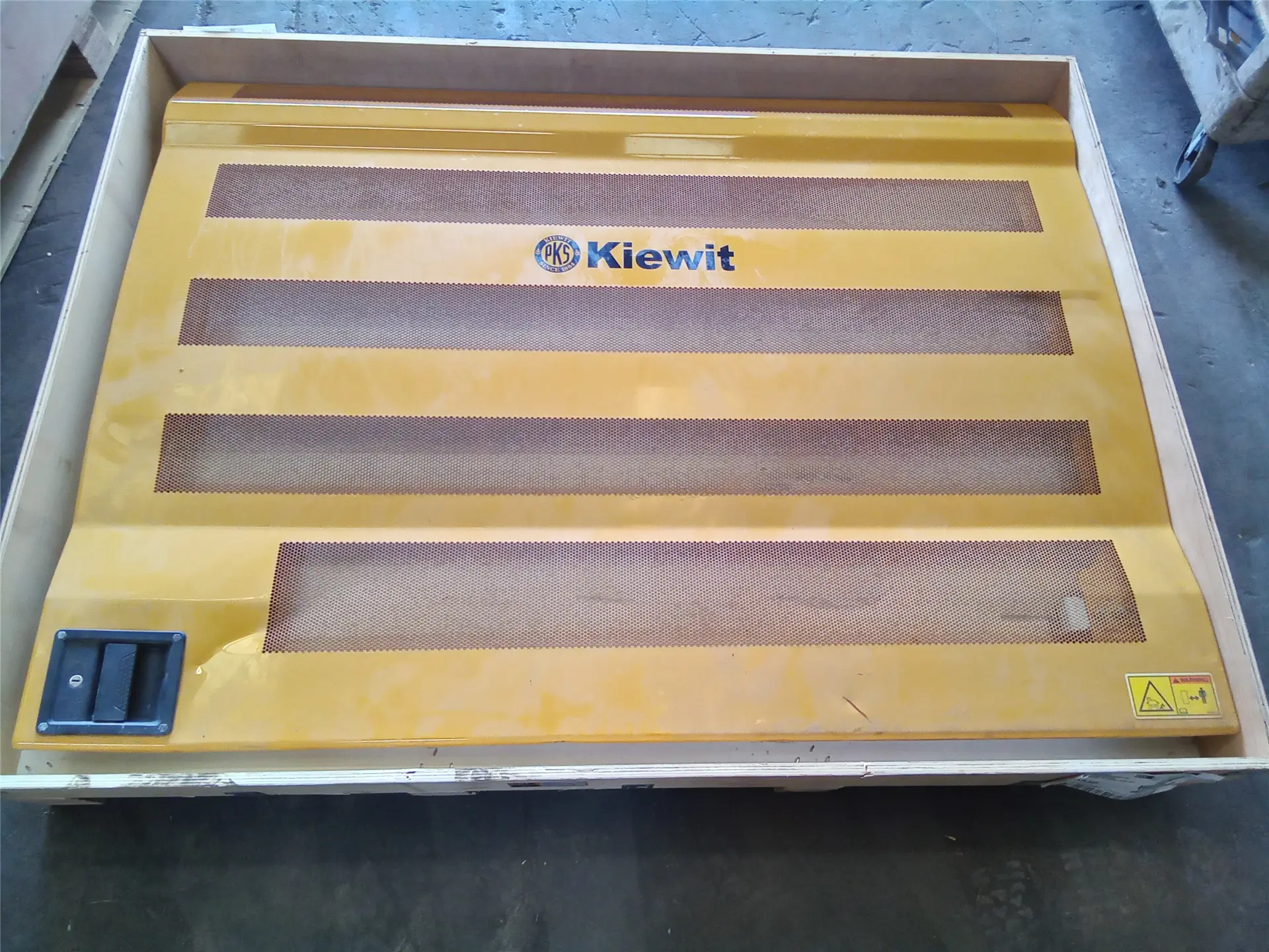 USED DOOR image 1