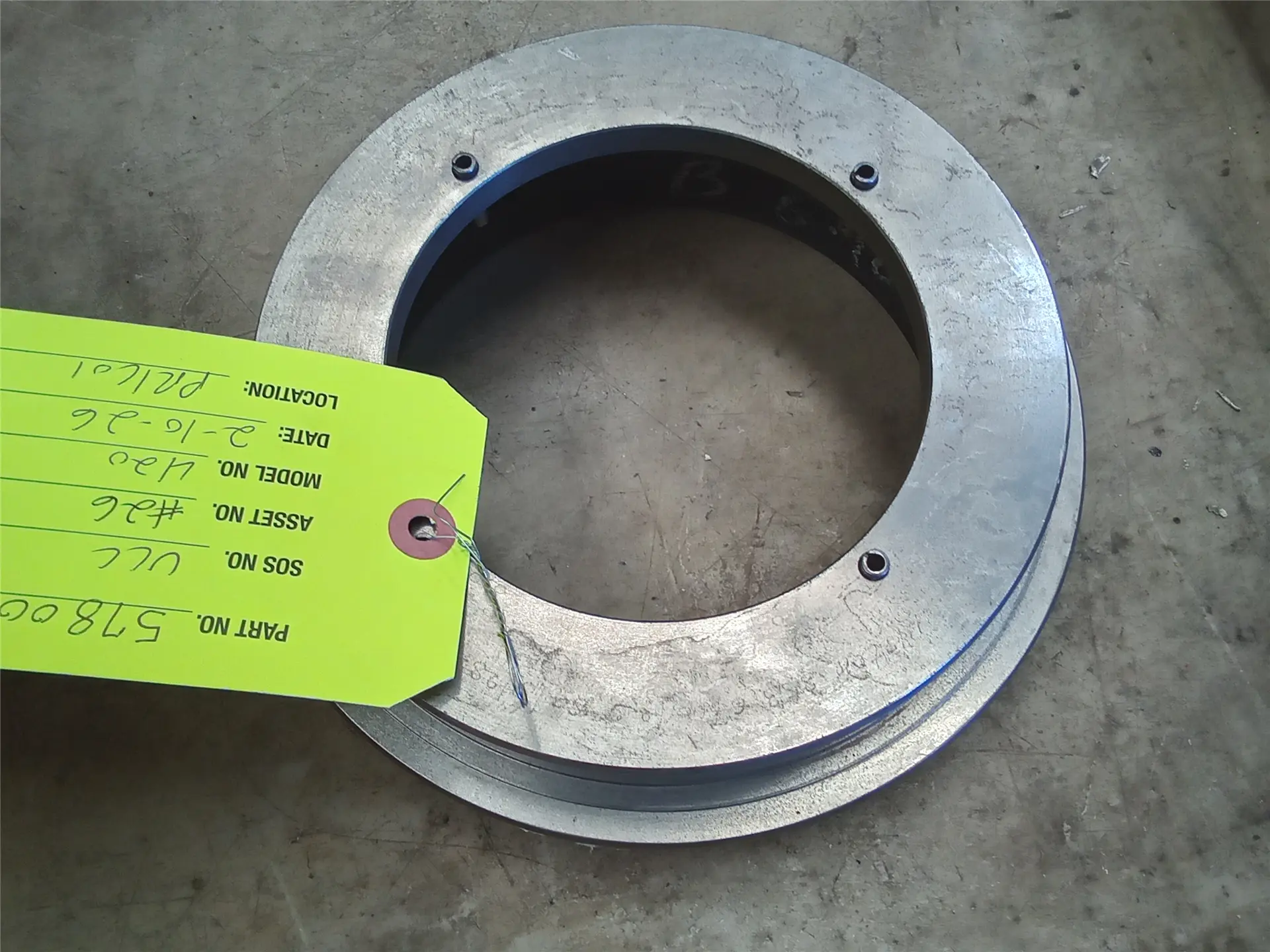 USED PISTON image 1