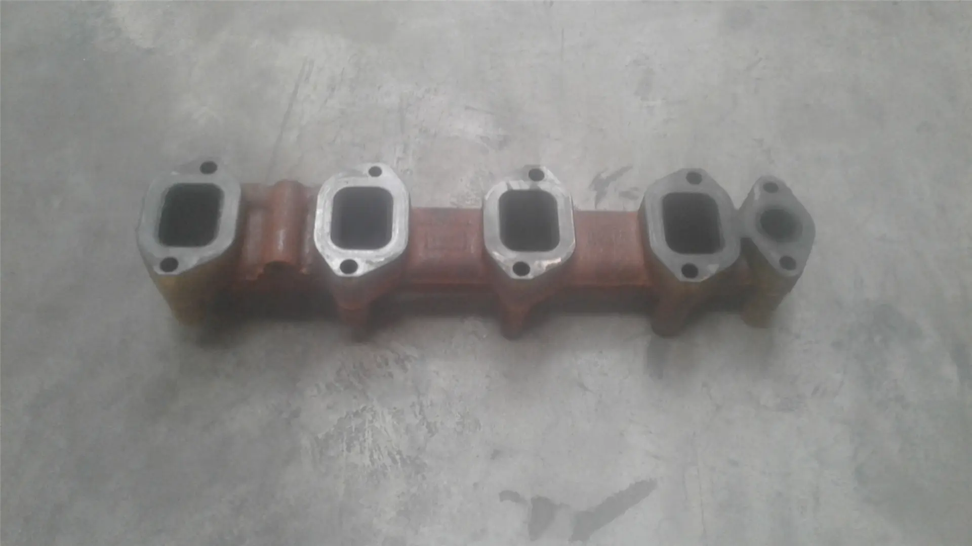 USED MANIFOLD-EXHA image 1