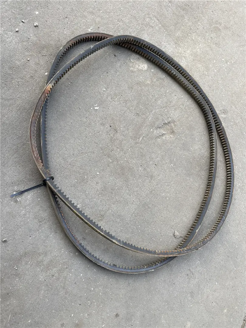 USED BELT image 1