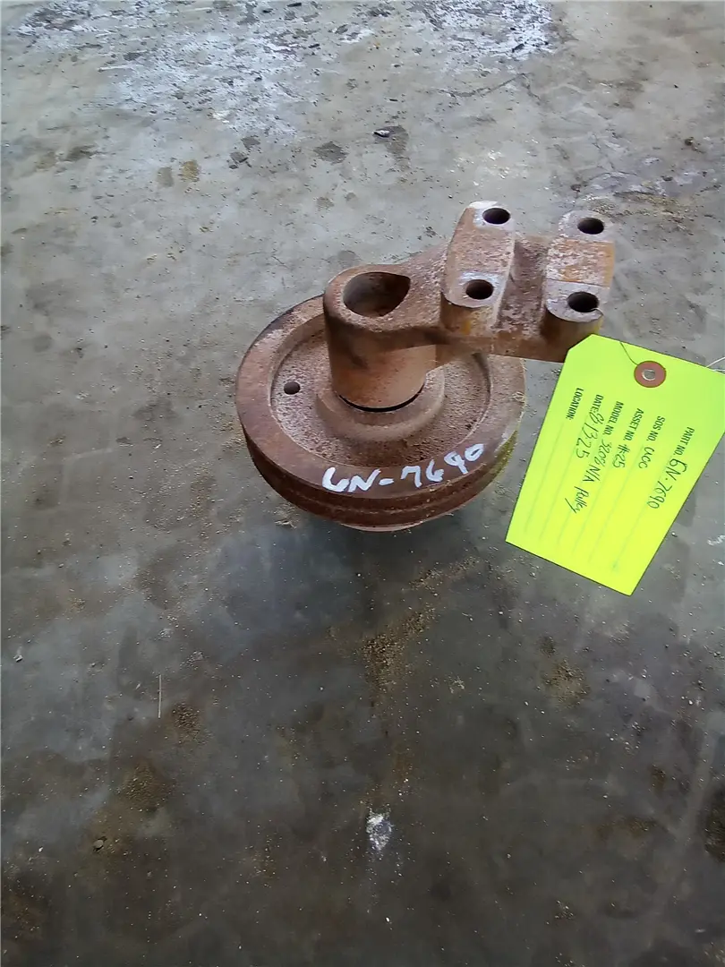 USED PULLEY ASSY image 1