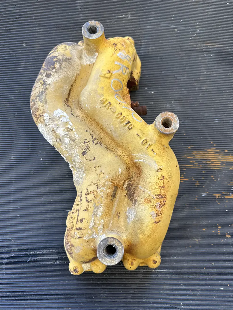 USED MANIFOLD image 1