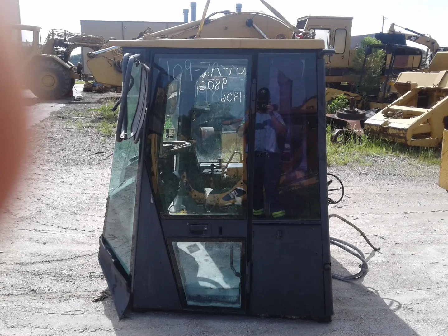 USED CAB image 1