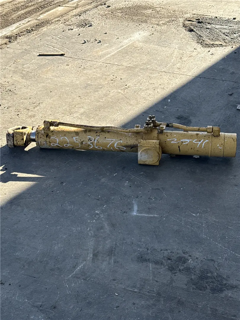 USED CYLINDER image 1