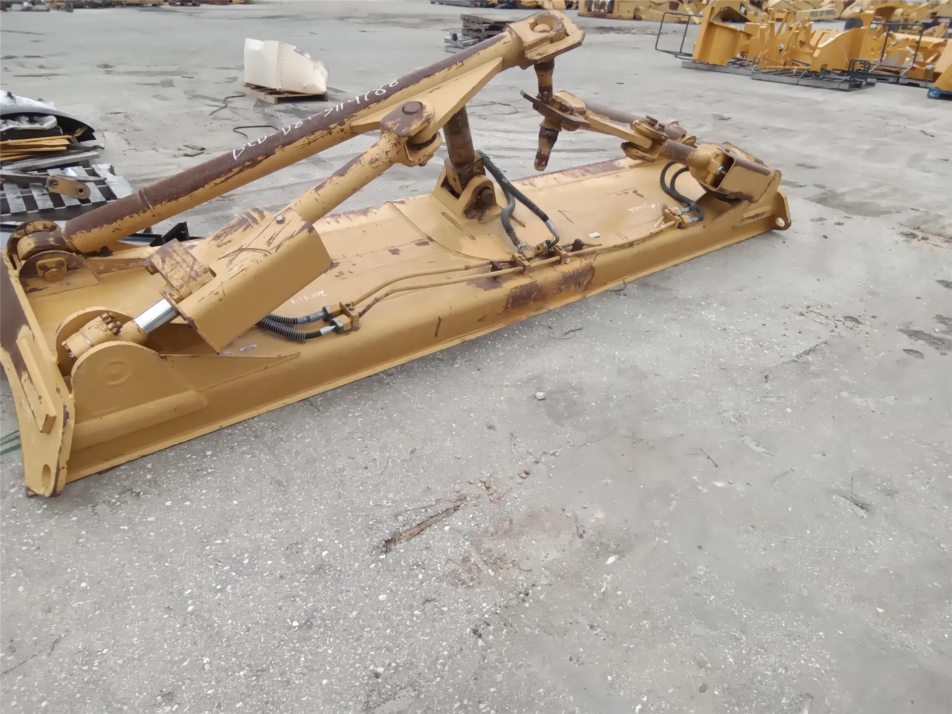 USED BULLDOZER AR image 1