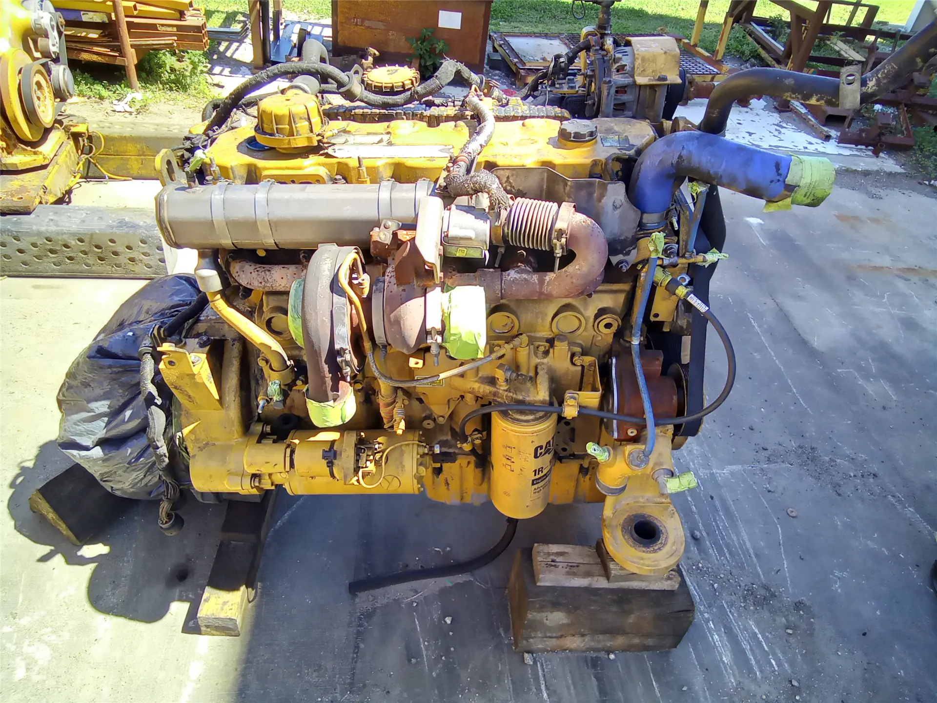 USED ENGINE image 1