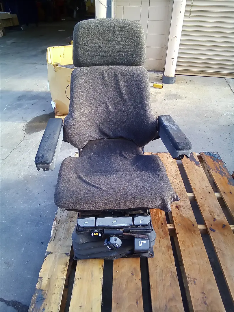 USED SEAT GP image 1