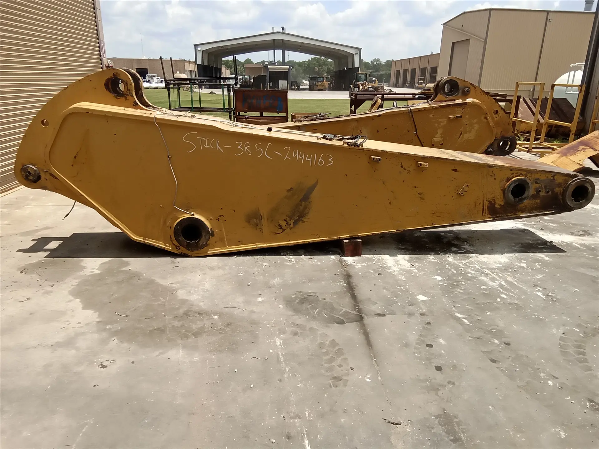 USED 11.2FT STICK image 1