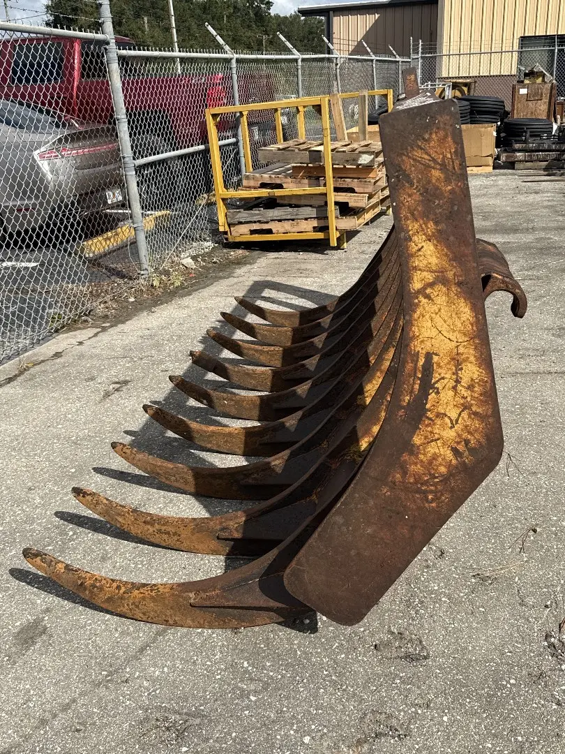 USED RAKE image 1