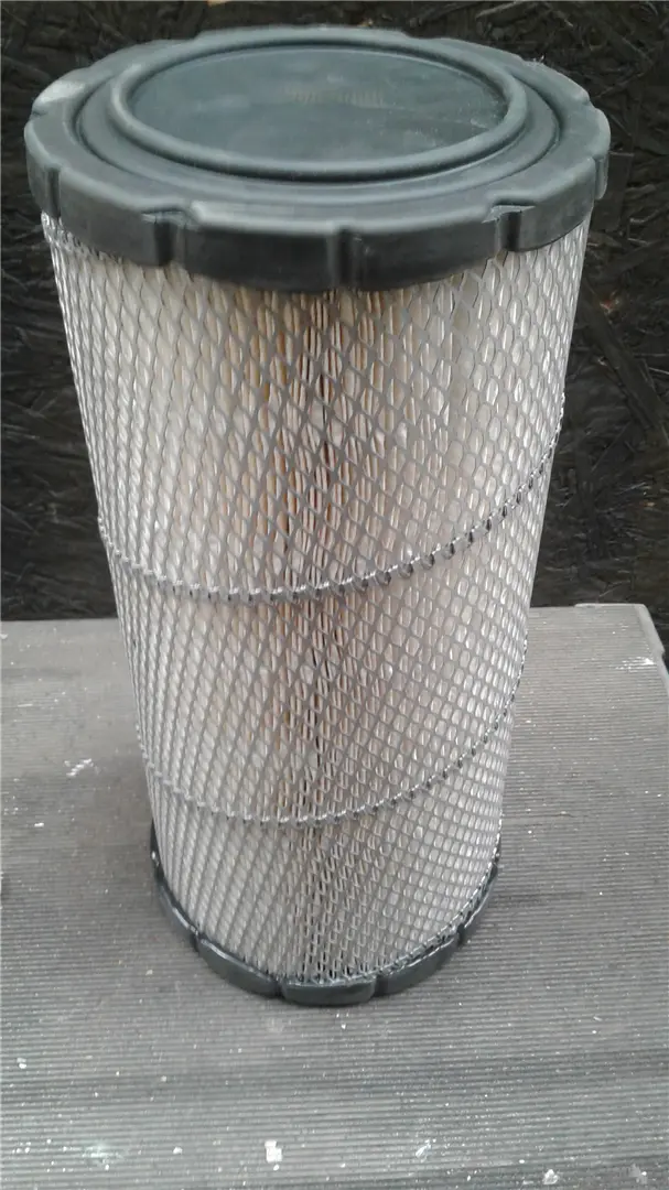 NEW AIR FILTER image 1