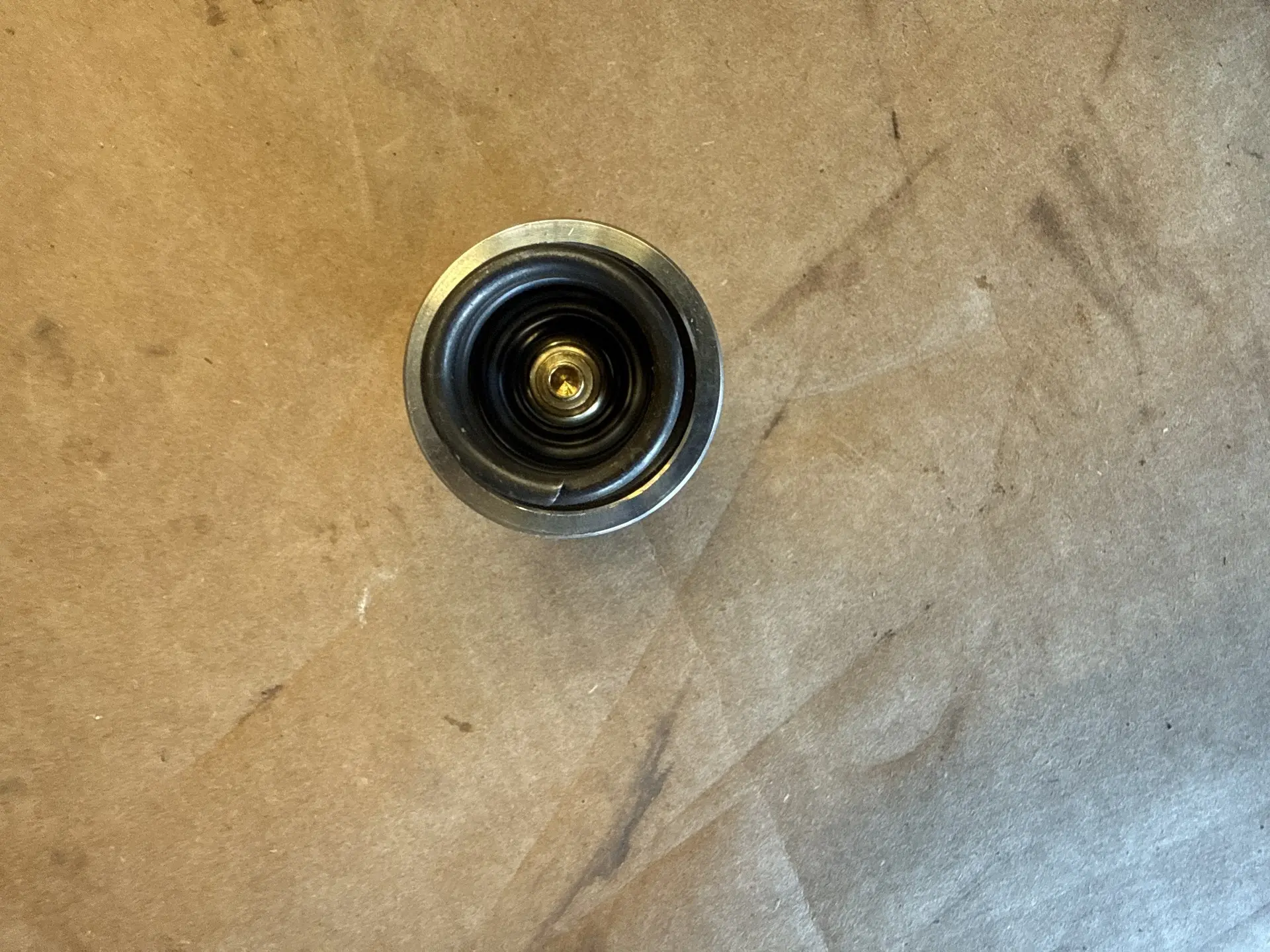 USED THERMOSTAT image 1