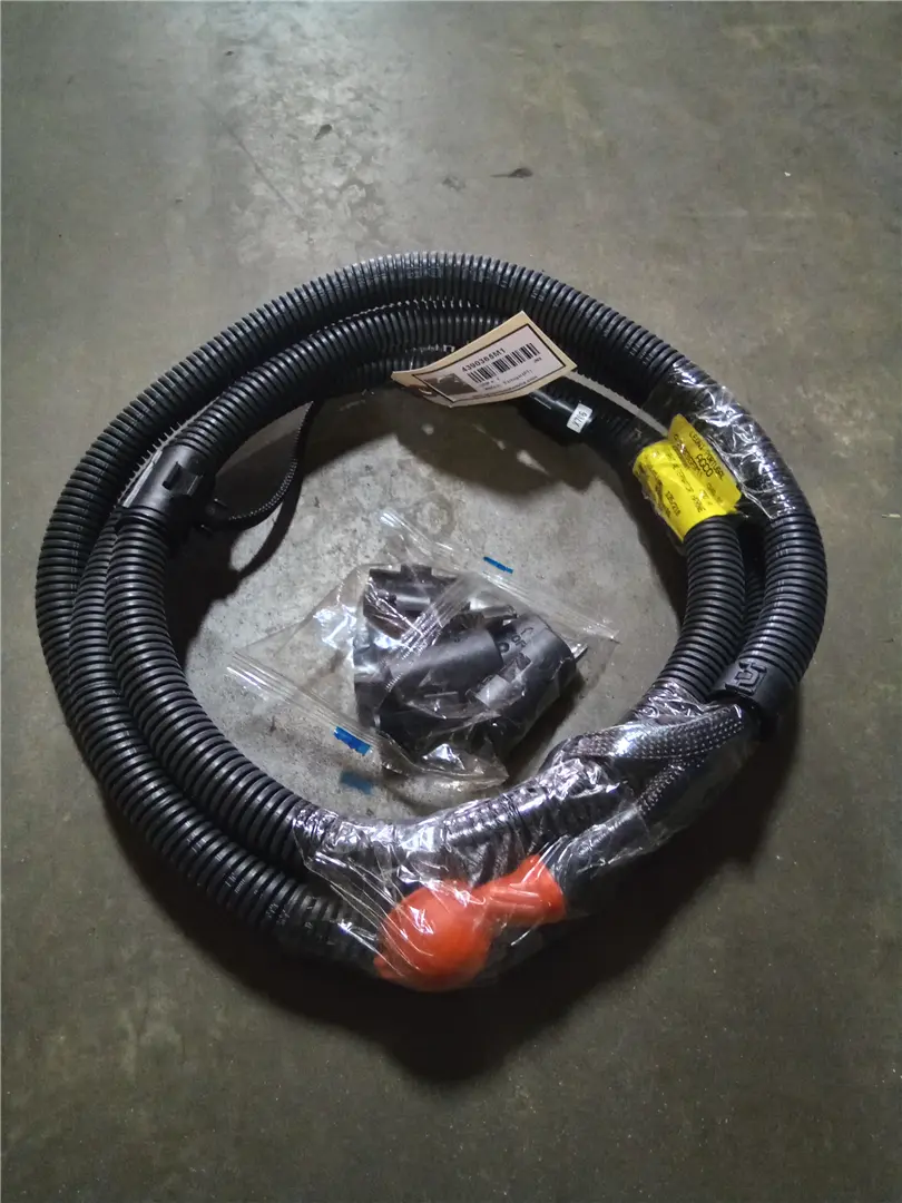 NEW HARNESS image 1