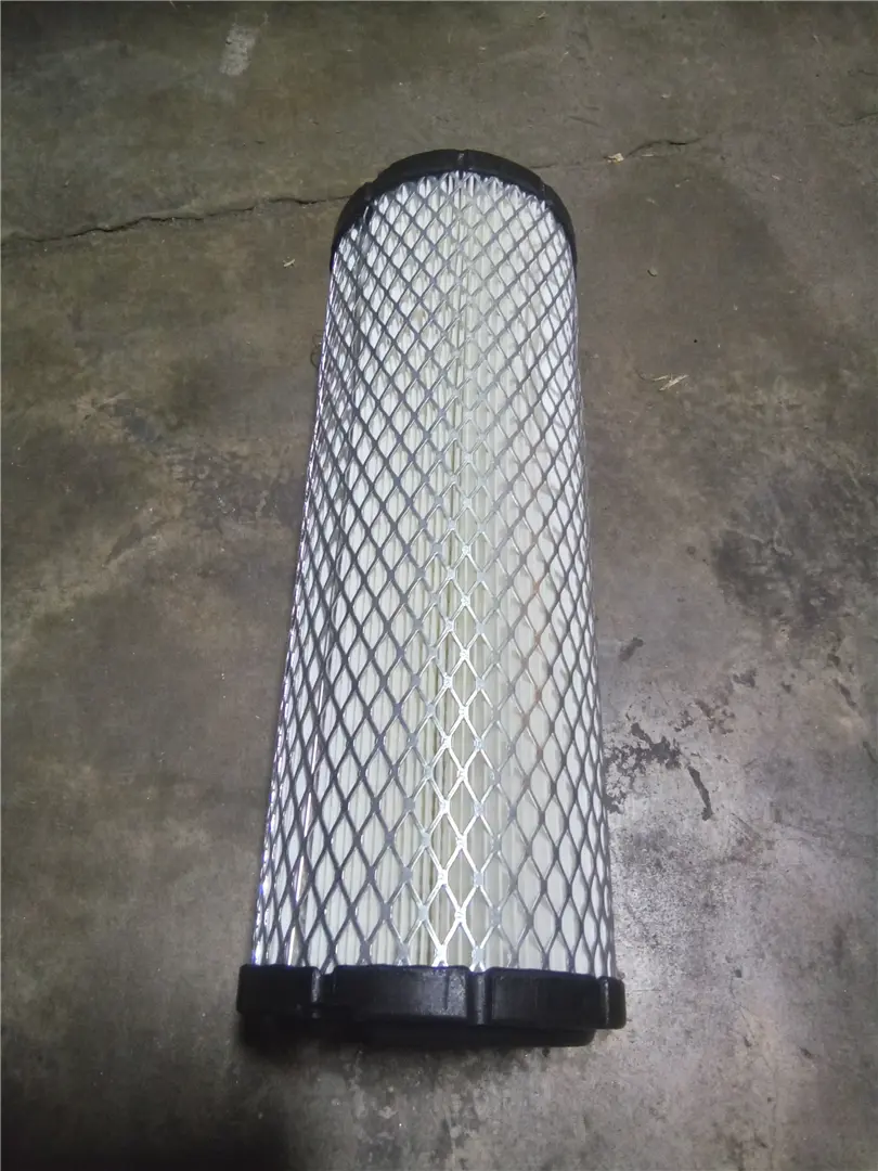 NEW AIR FILTER image 1