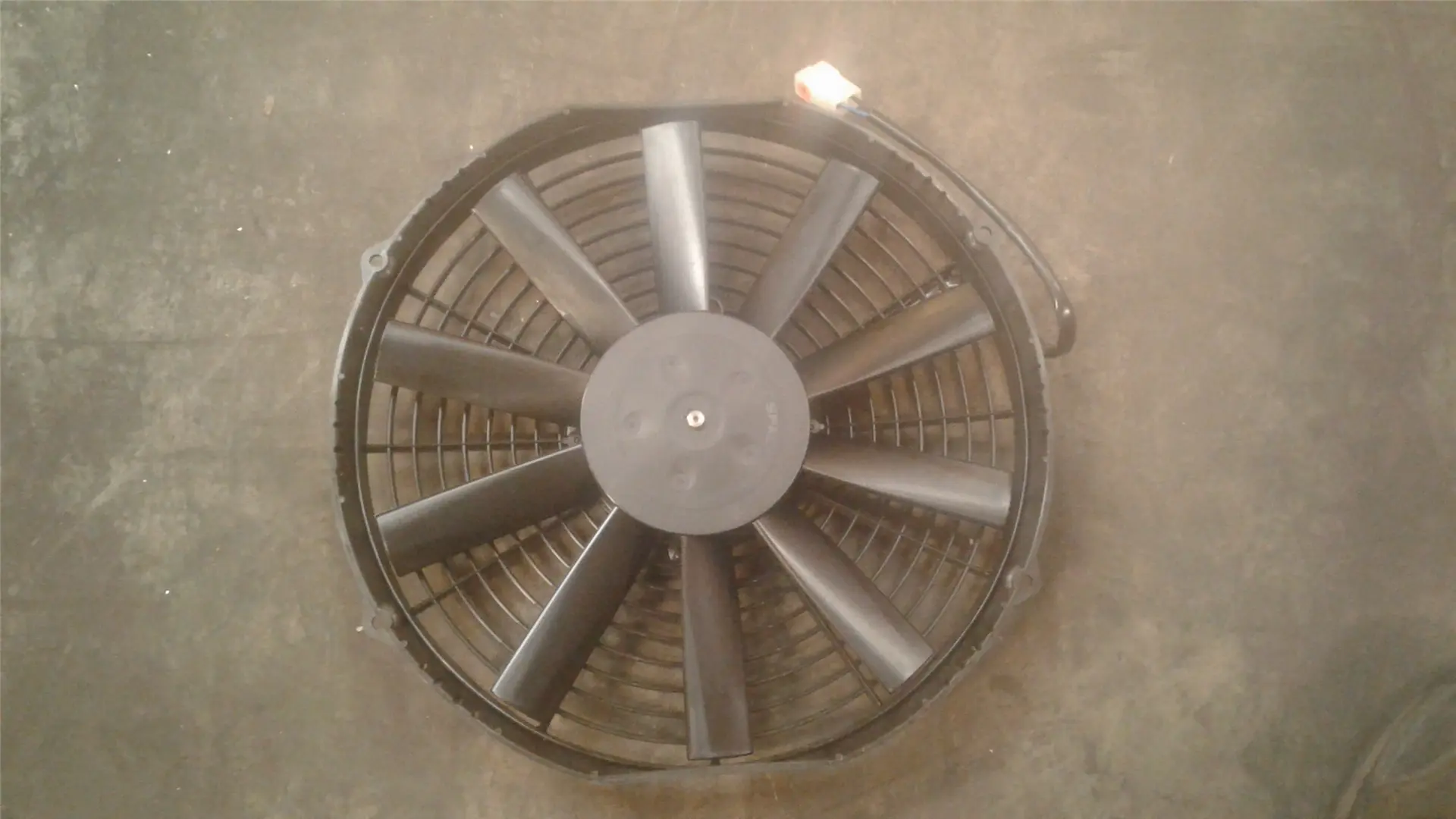 NEW FAN MOTOR ASSY image 1