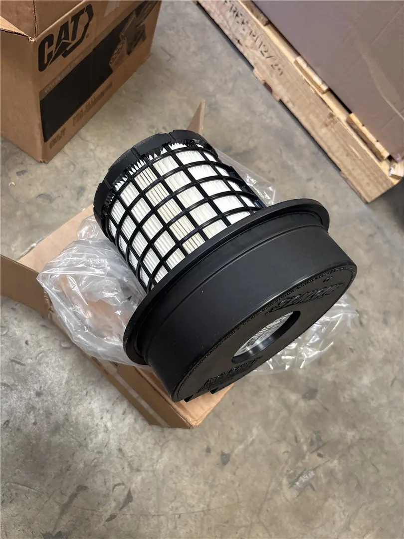 NEW AIR FILTER image 1
