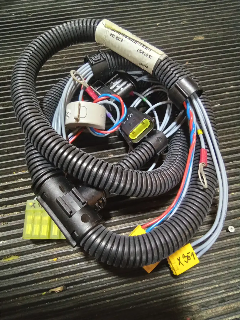 NEW CABLE TREE image 1
