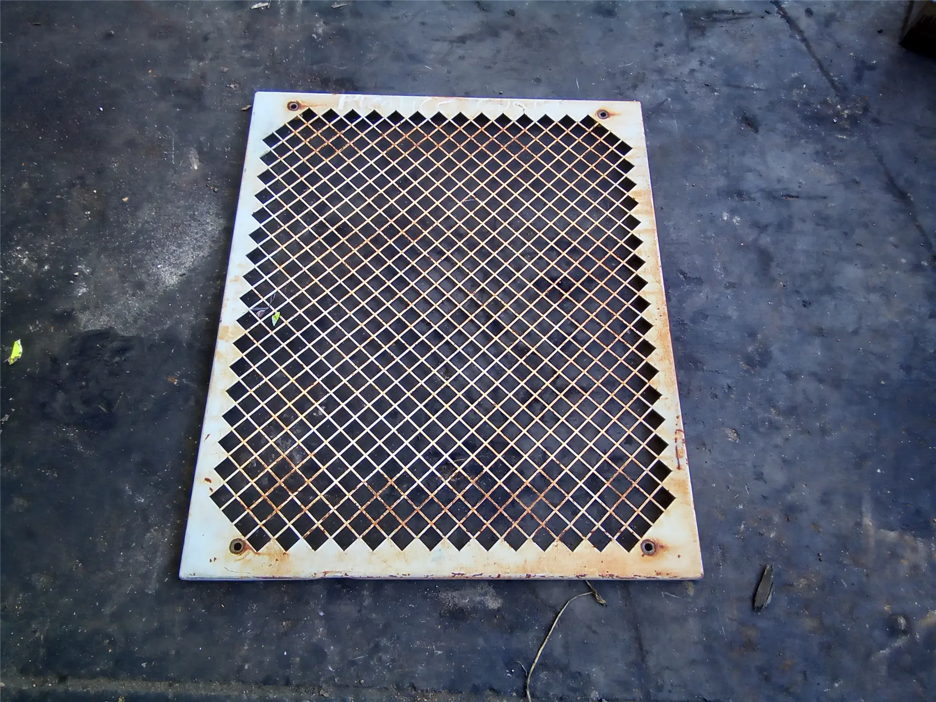 USED GUARD image 1