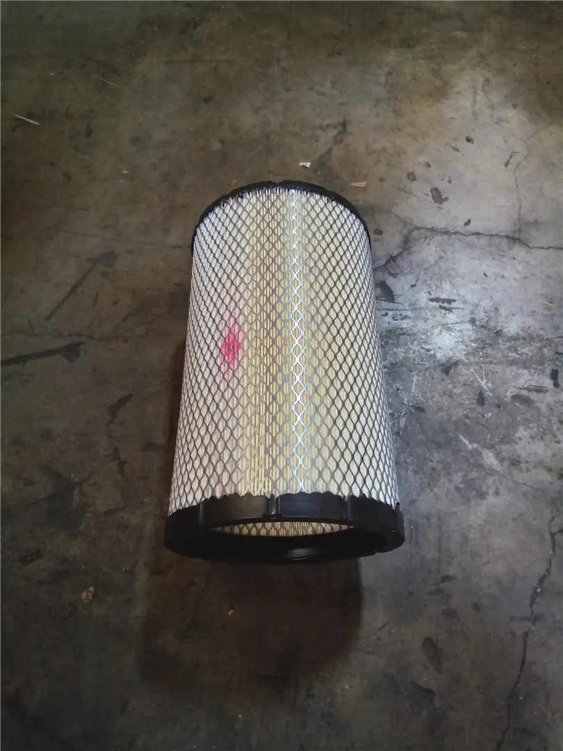 NEW AIR FILTER image 1