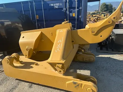 D10T SS RIPPER W/ PIN PULLER image 1