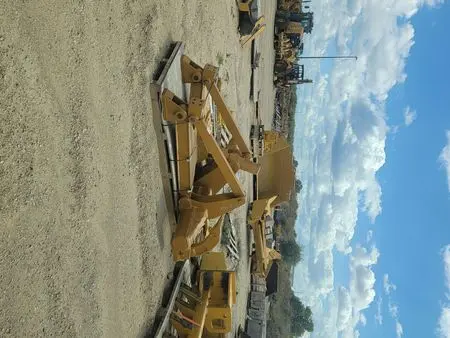 USED D6T RIPPER W/ 2 SHANKS       SOLD LK          MQ image 1