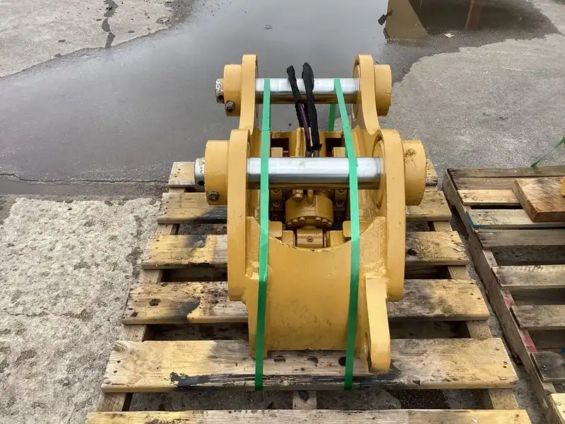 Coupler/s image 3