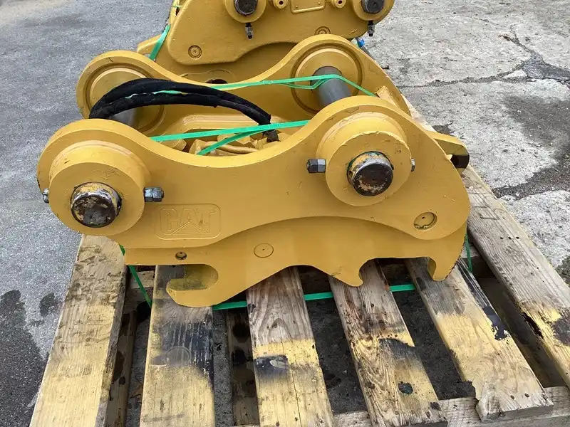 Coupler/s image 4