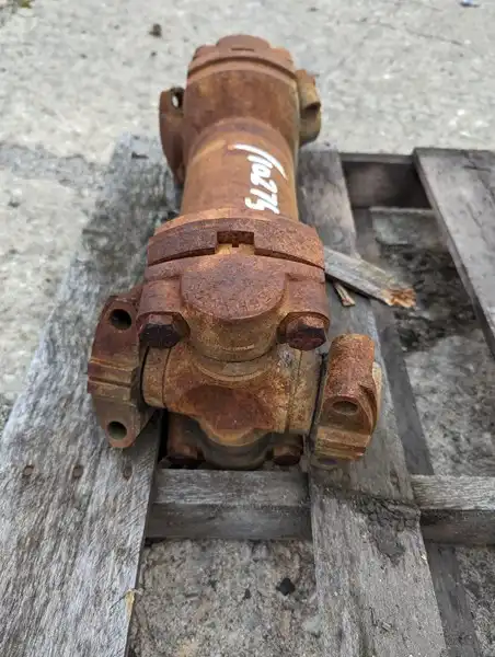 U-joint image 3