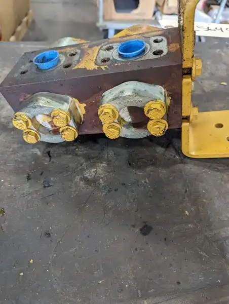Manifold image 2