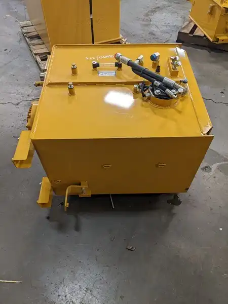 Hydraulic Tank image 3
