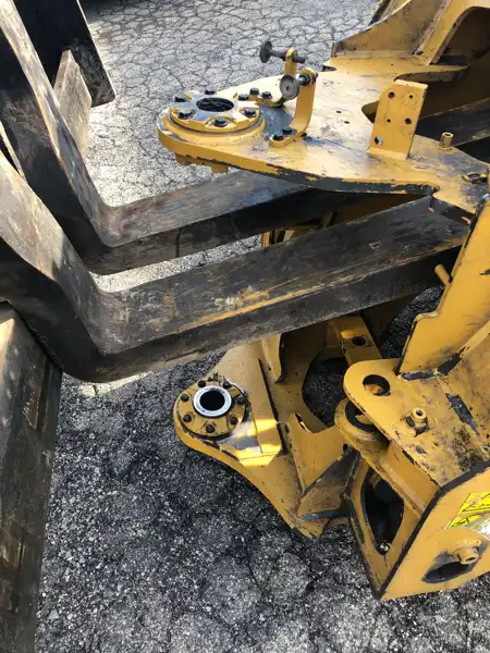 Front Loader Frame image 3
