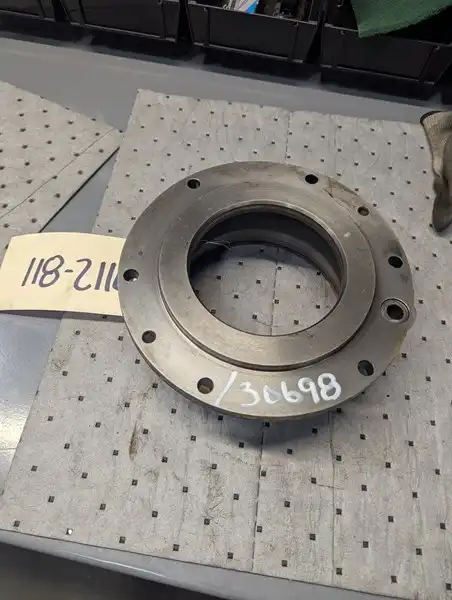 Brg-retainer image 2