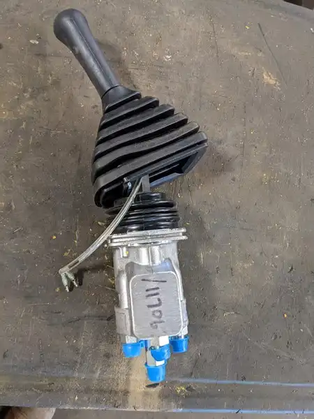 Pilot Valve image 3