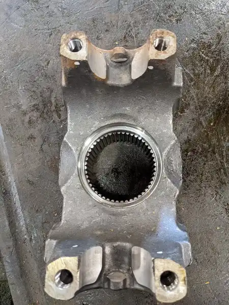 Yoke image 3