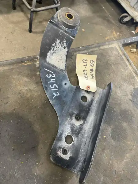 Bracket image 2
