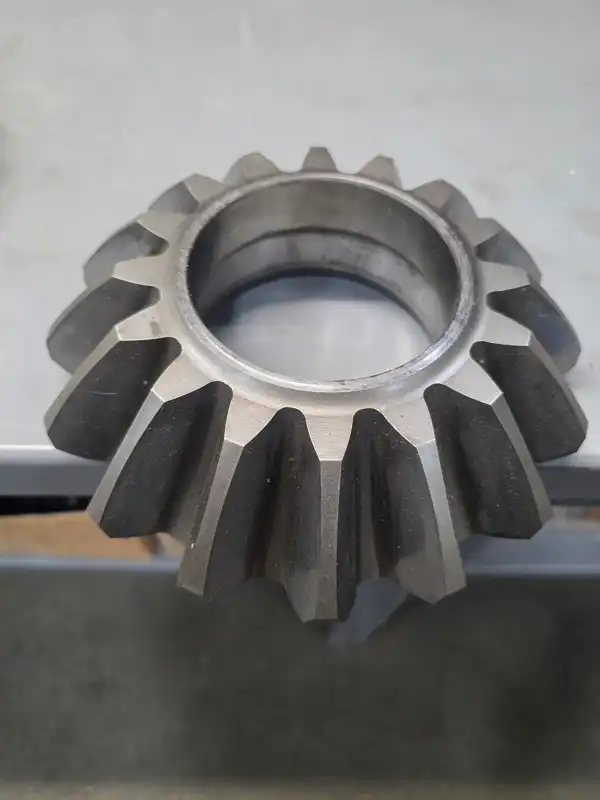 Pinion image 2
