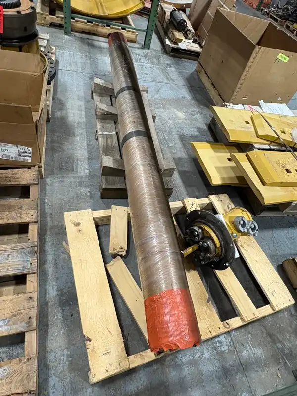Pivot Shaft image 2