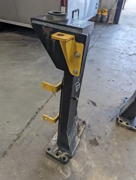 Rops Post LH indicator image 1