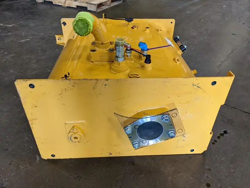 Hydraulic Tank image 4