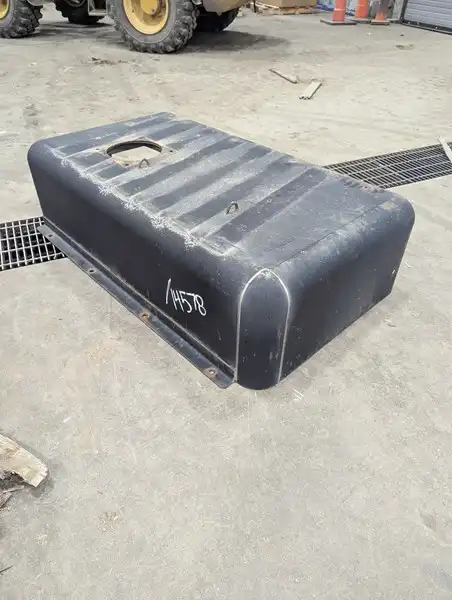 Engine Hood image 5