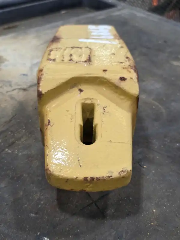Adapter image 2