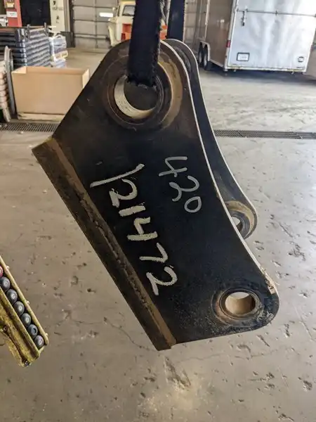 BRACKET/420 image 5