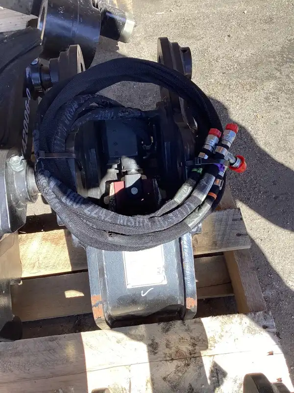 COUPLER/305 image 2