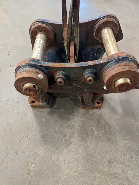 Bracket AS. image 4